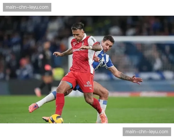 欧联杯出局,马赛全队返回训练场备战周末联赛 欧联杯出局,马赛全队返回训练场备战周末联赛