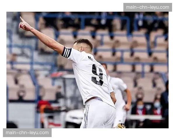 社论：金元足球退潮？多支沙特球队宣布收缩投入，回归理性运营